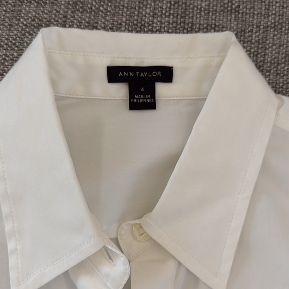Ann Taylor women’s button up - Picture 2 of 3